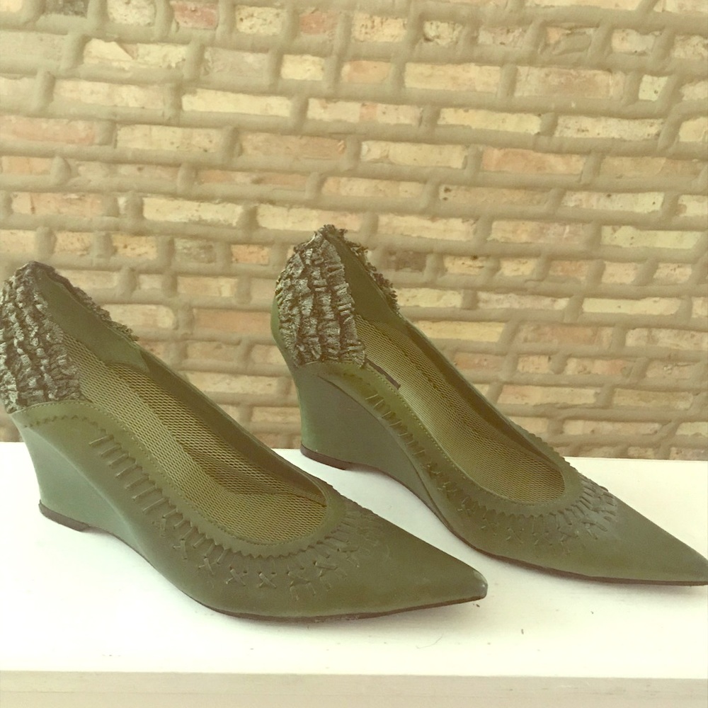 Olive green wedges heels